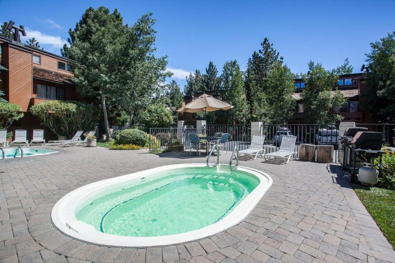Snowflower # 62 - Townhome Mammoth Lakes Rum bild